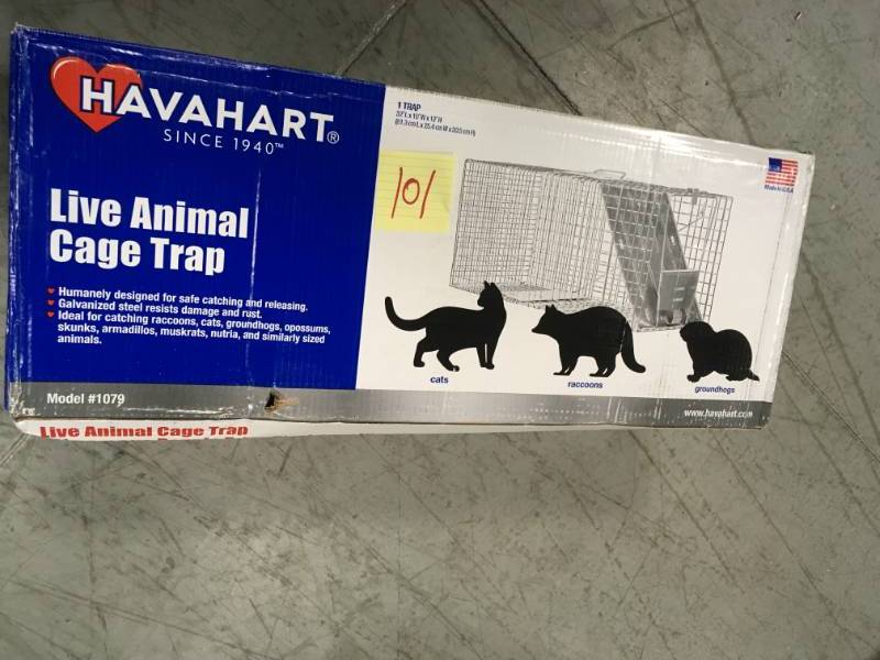 lot 101 image: Havahart Large 1-Door Live Animal Cage Trap not used