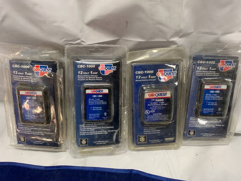 lot 8 image: Lot of 4 Carquest Battery Tender Trickle Chargers