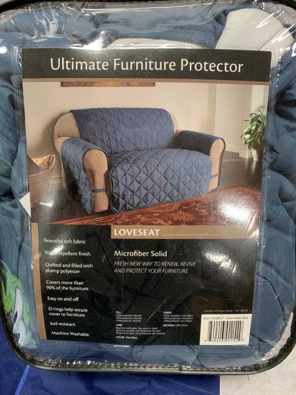lot 26 image: Loveseat  Couch Pet Protector