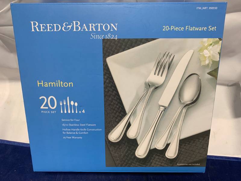 lot 38 image: Reed & Barton Cutlery Set Service for 4
