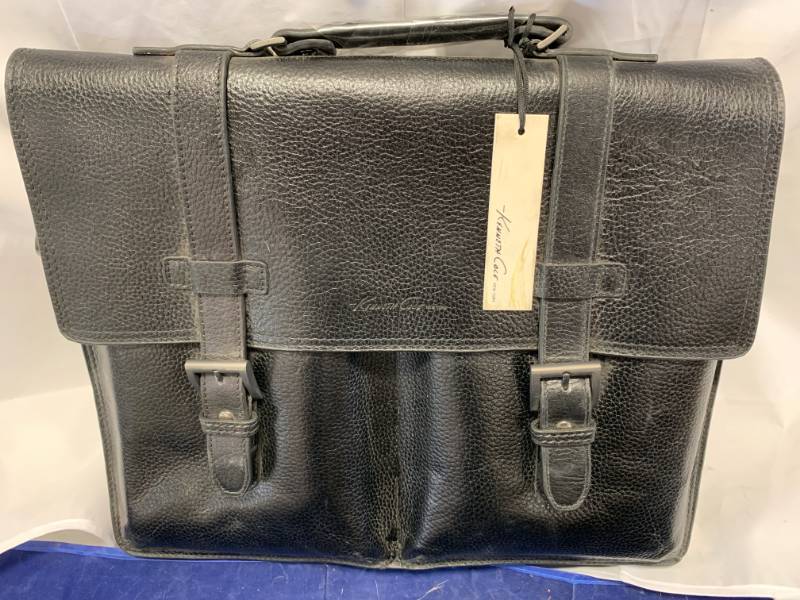 lot 83 image: Brand New Kenneth Cole $295 Leather Business Case