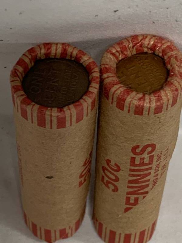 lot 104 image: 2 Rolls of Wheat Pennies