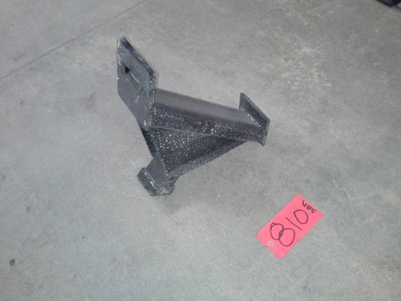 Receiver Hitch for Skid Steer Quick Attach