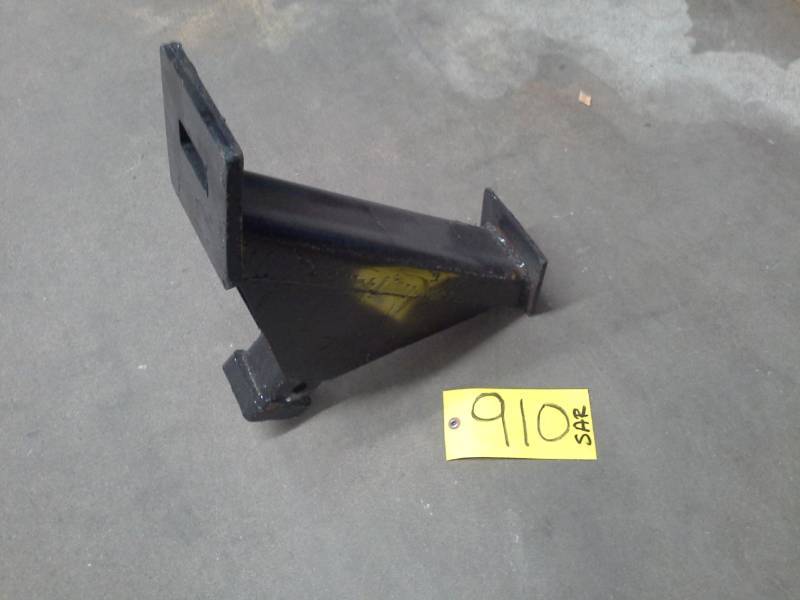 Receiver Hitch for Skid Steer Quick Attach