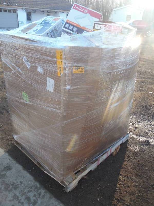 PALLET LOT OF GENERAL MERCHANDISE AND TOOLS