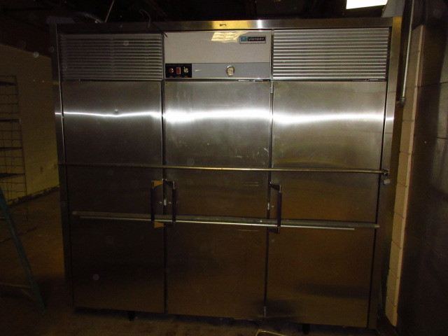 VICTORY 3 DOOR REFRIGERATOR