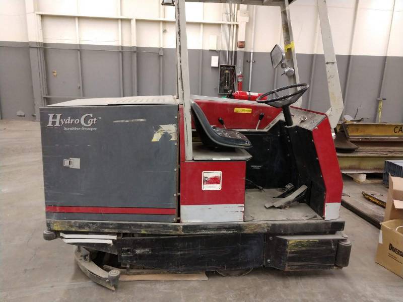ADVANCE SCRUBBER SWEEPER