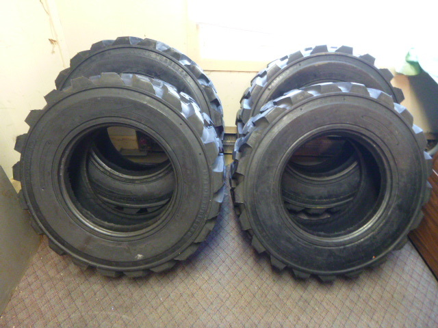 lot 4 image: 4 NEW Allied RBT Skid Loader Tires