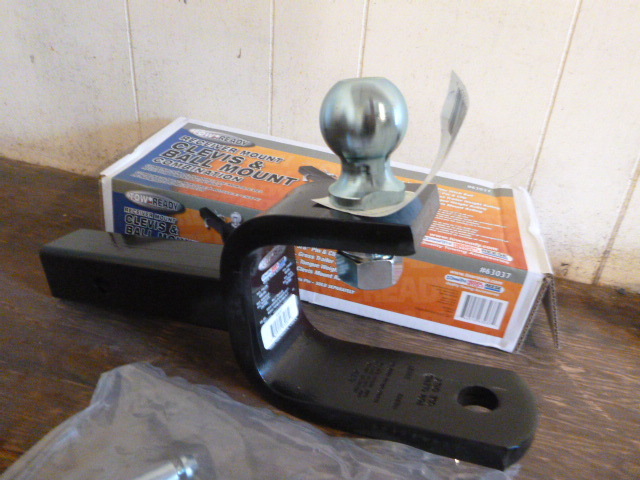 lot 6 image: NEW Tow Ready Clevis and Ball Mount Combo