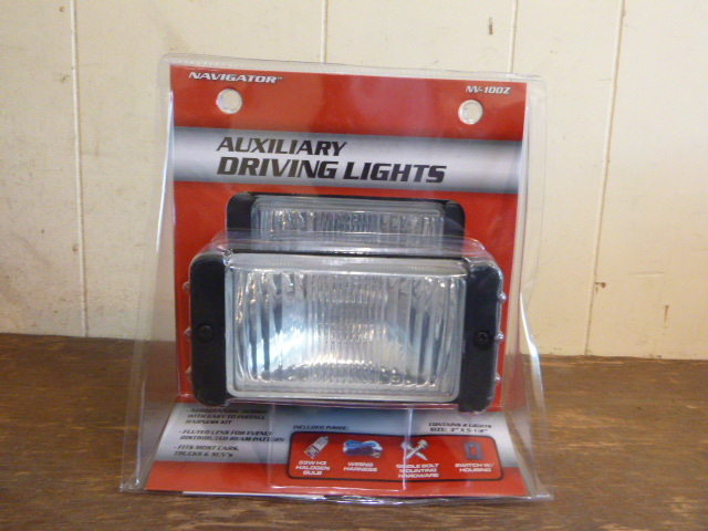 lot 34 image: Navigator Auxiliary Driving Lights