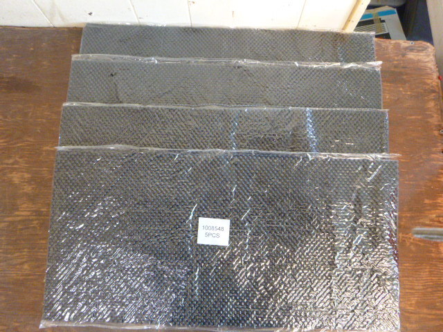 lot 40 image: 4 Packs of Toolbox Liners