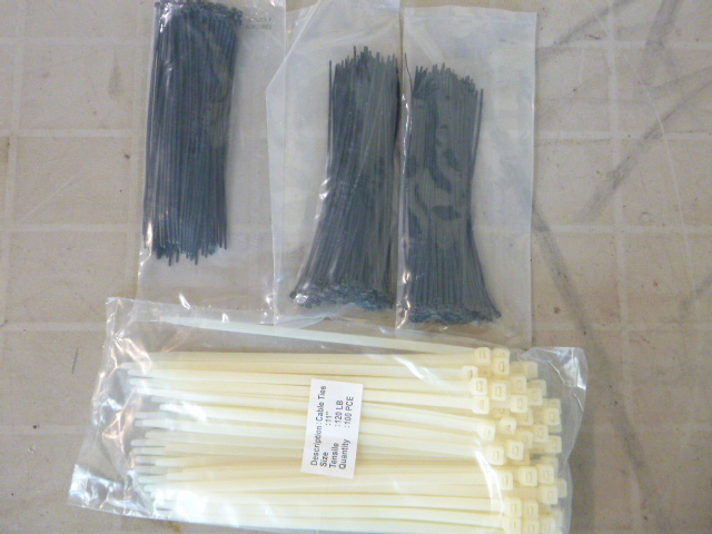 lot 50 image: Cable Ties