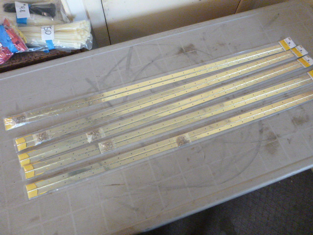 lot 54 image: 5 Metal Shop Continuous Hinges