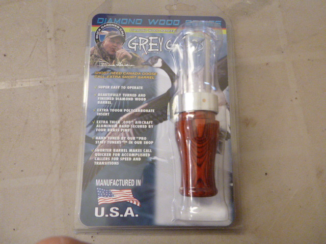 lot 71 image: Diamond Wood Series Grey Ghost Goose Call