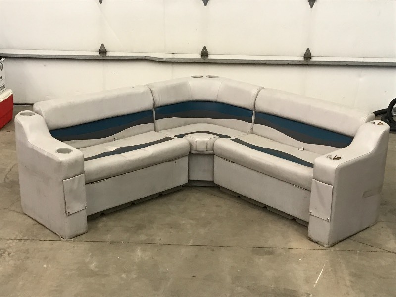 lot 15 image: Pontoon Boat Furniture