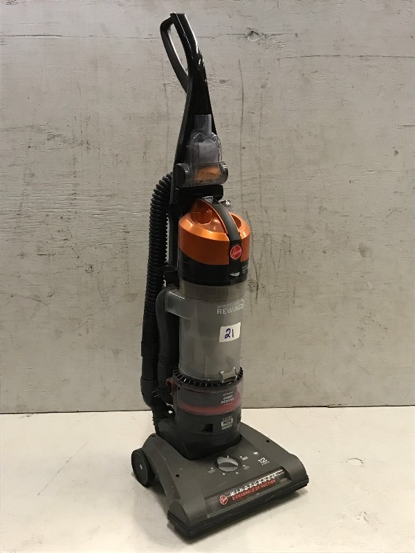 lot 21 image: Hoover Vacuum Cleaner