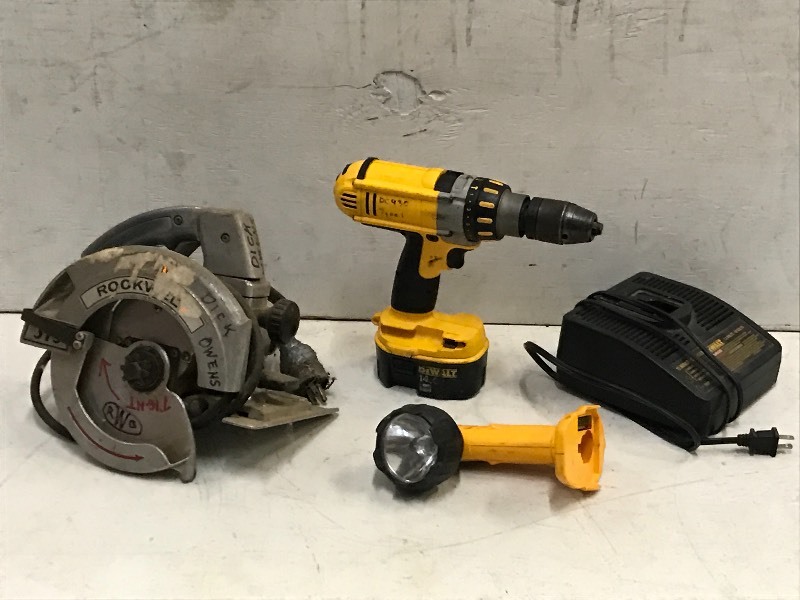 lot 70 image: DeWalt Cordless Tool Set & Rockwell Circular Saw