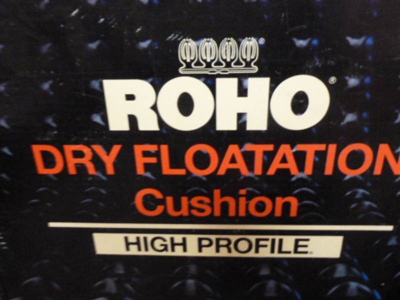 lot 14 image: New High Profile Cushion