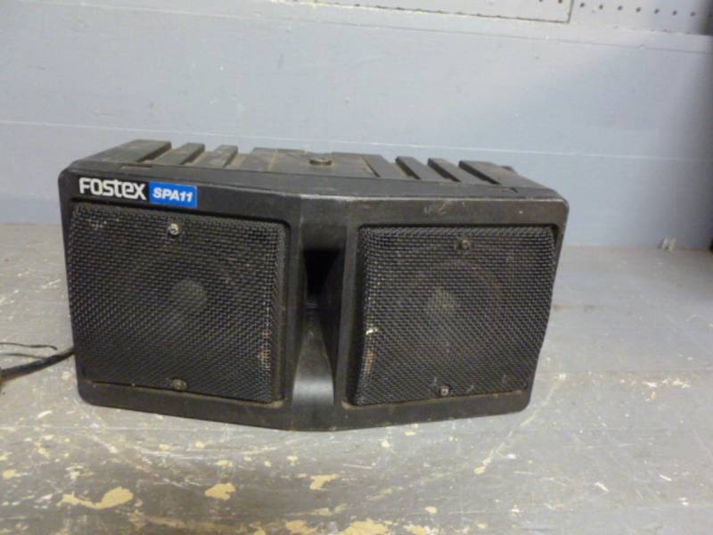 lot 18 image: Fostex Power Speaker