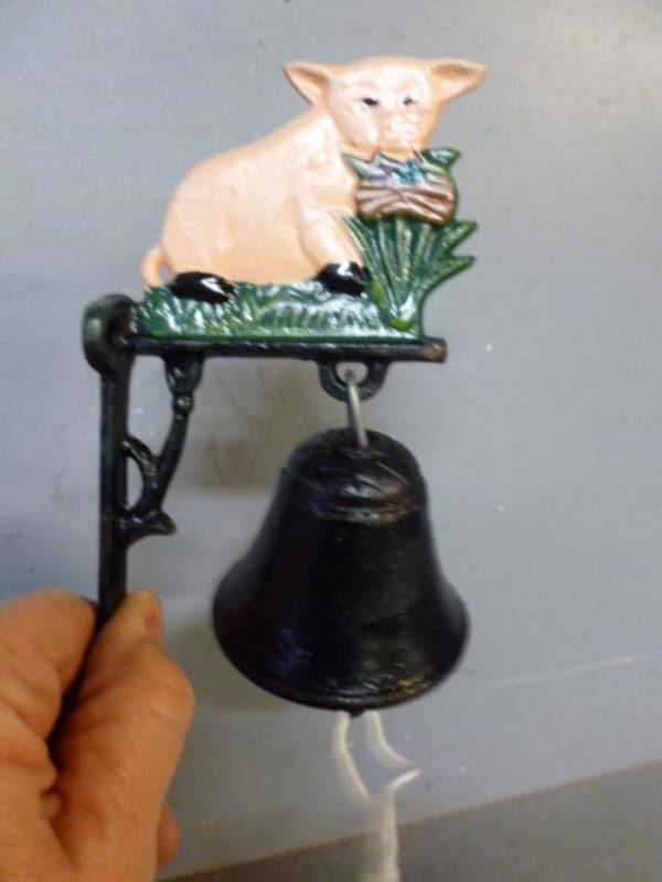 lot 45 image: Cast Iron Bell
