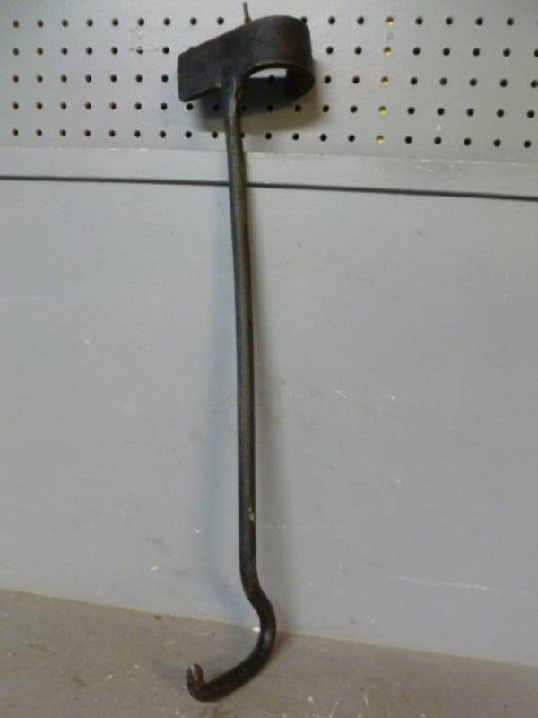 lot 51 image: Branding Iron