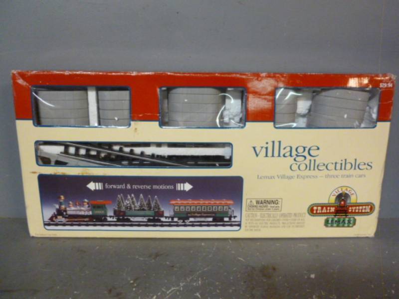 lot 55 image: Train Set