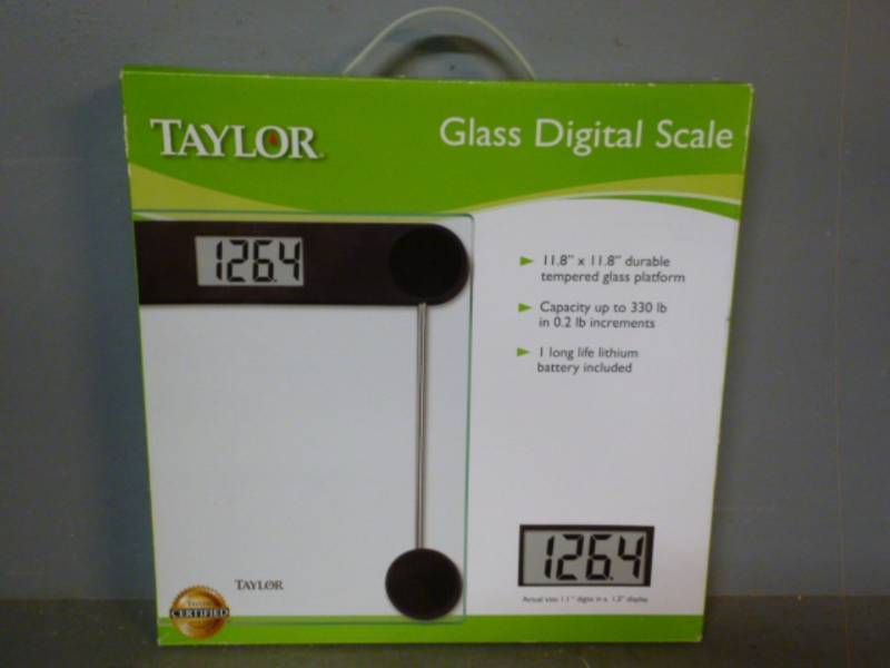 lot 72 image: New Bathroom Scale