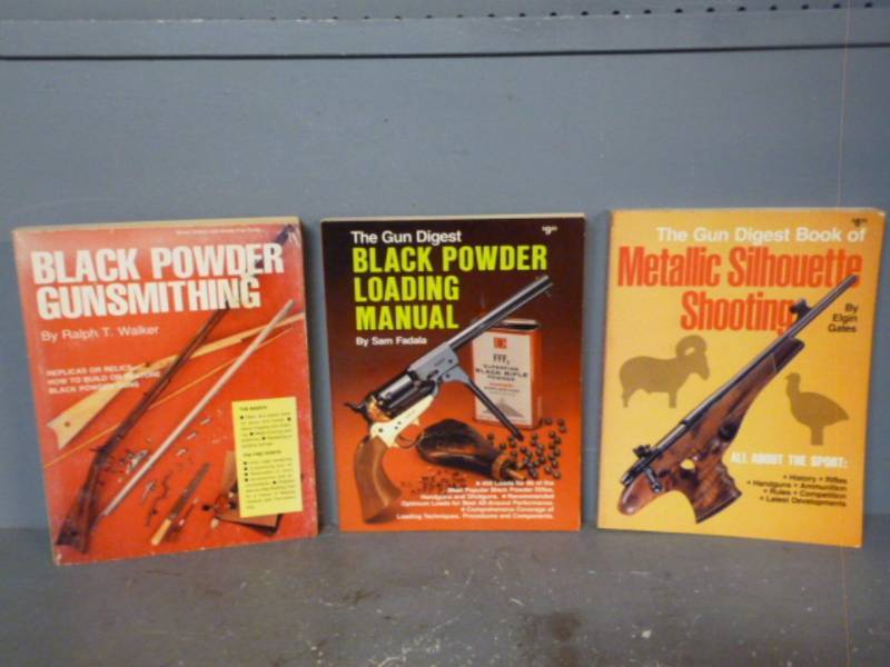 lot 104 image: Collector Books