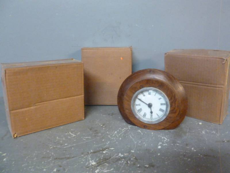 lot 116 image: New Dresser Clocks