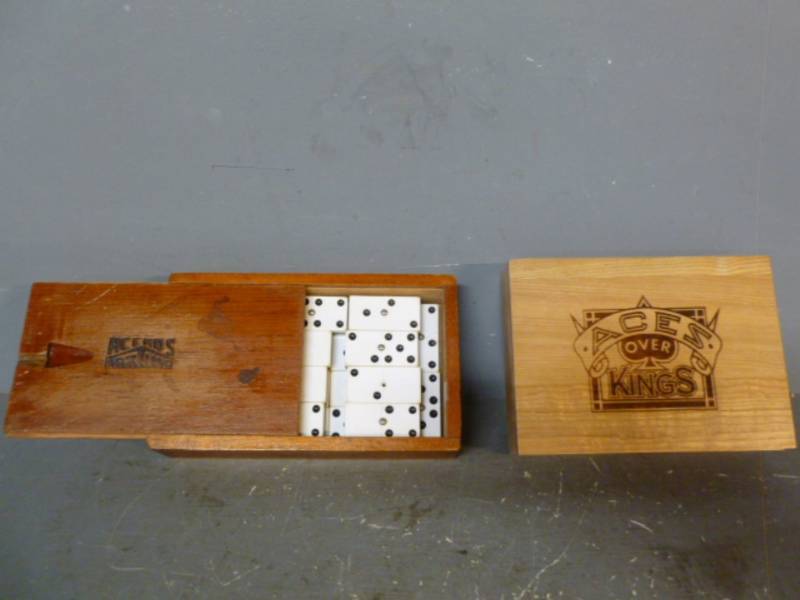 lot 117 image: Vintage Dominoes