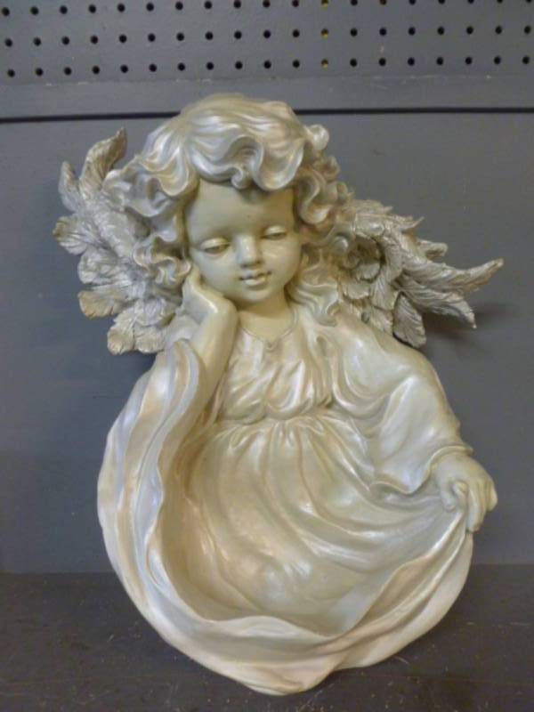 lot 138 image: Holy Water Brink