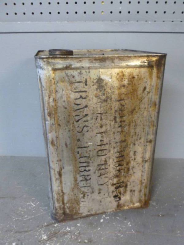 lot 177 image: Vintage Oil Can