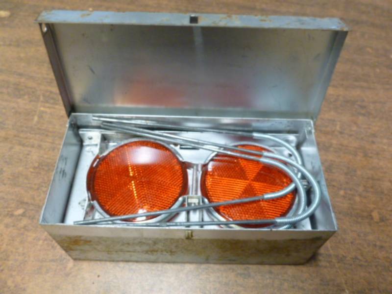 lot 196 image: Vintage Emergency Reflector Set