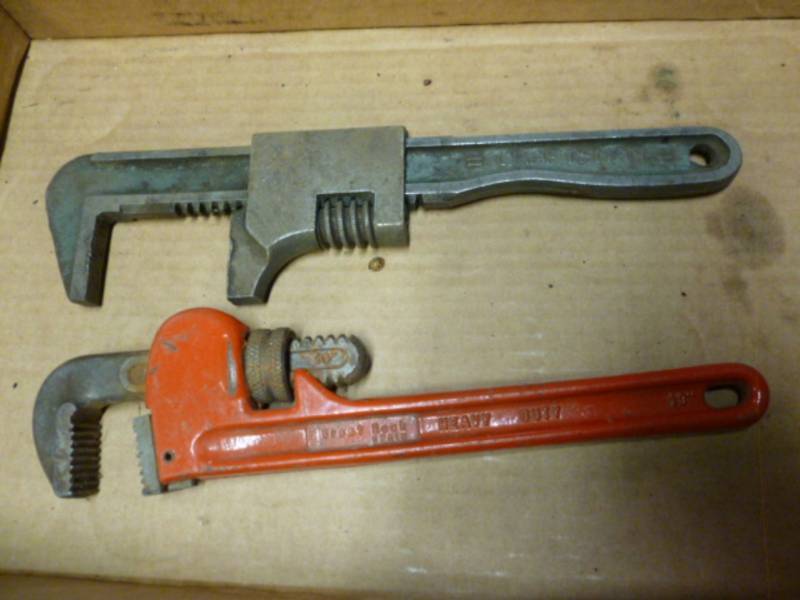 lot 206 image: Pipe Wrench