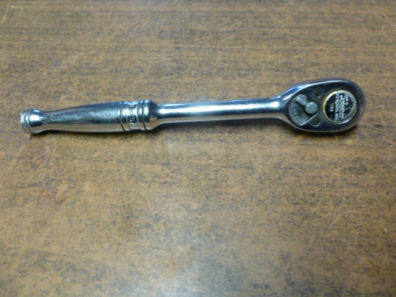 lot 215 image: Snap - On