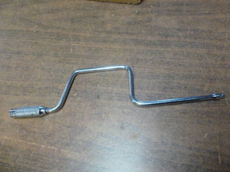 lot 219 image: Craftsman Tool