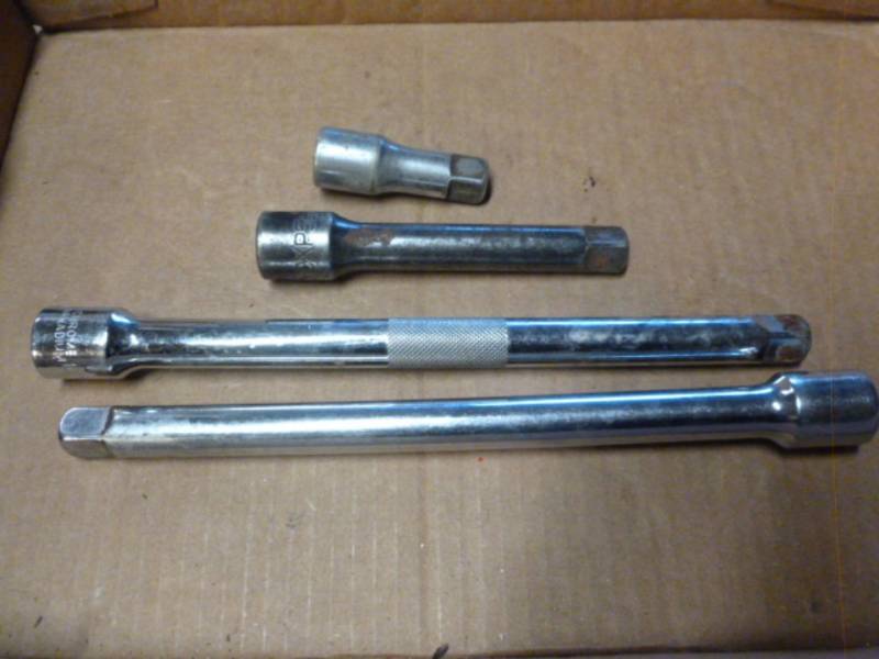 lot 221 image: Socket Extensions