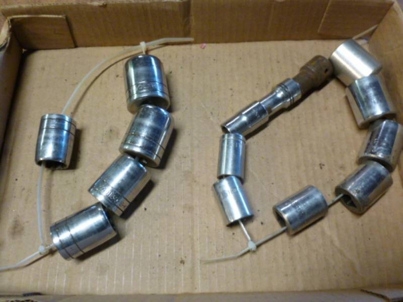 lot 231 image: Sockets