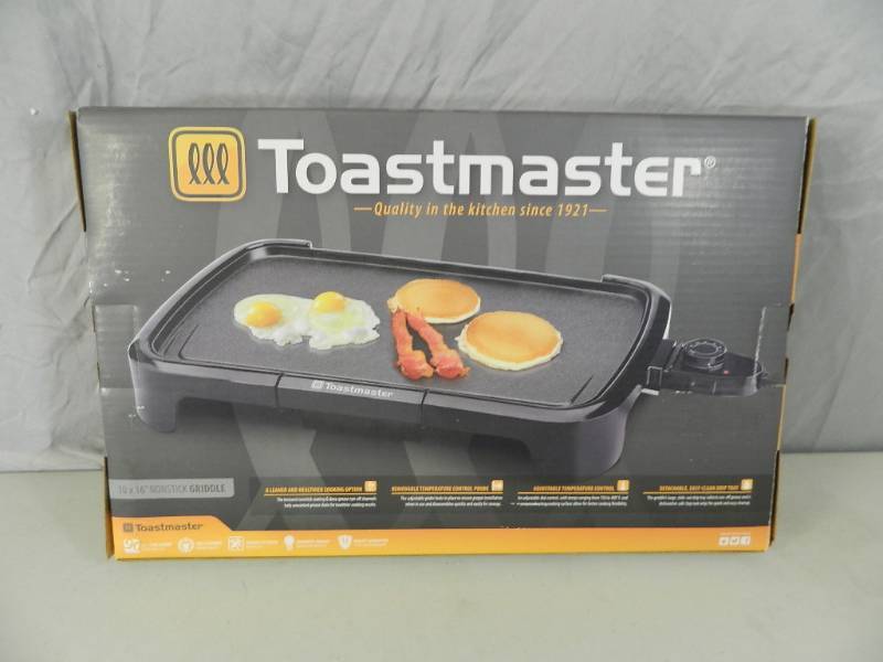 lot 8 image: New Toastmaster Griddle