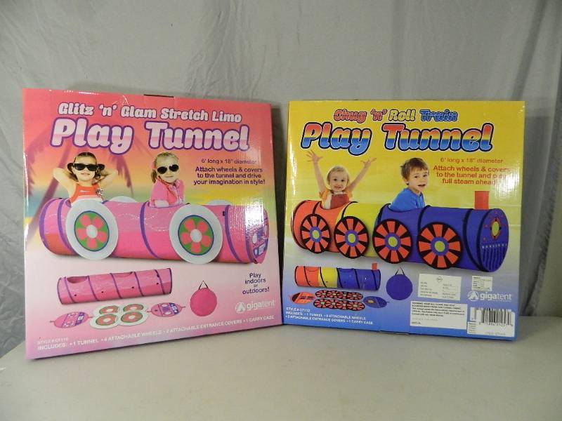 lot 12 image: 2 New Kids Play Tunnels