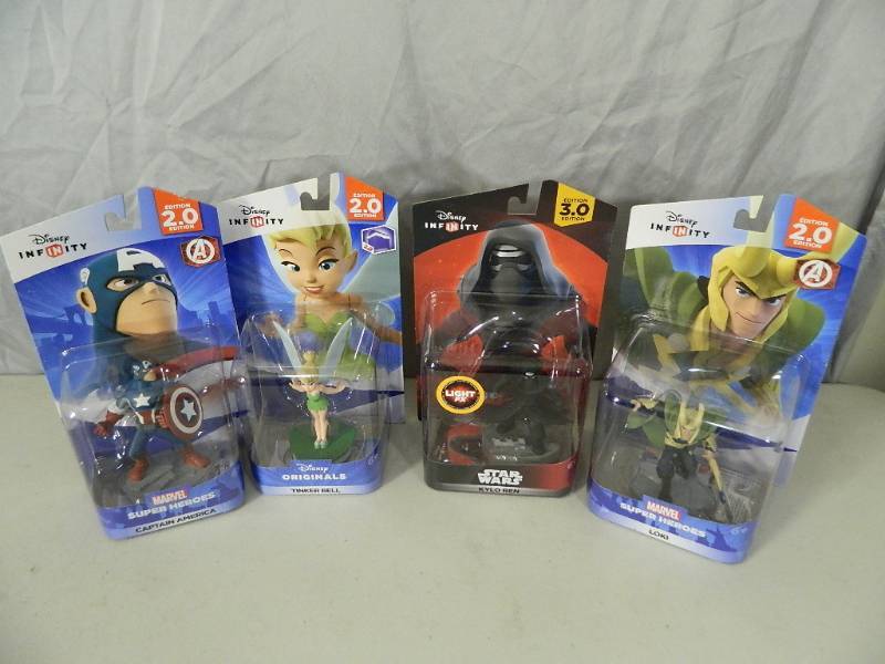 lot 42 image: 4 New Disney Infinity Action Figures