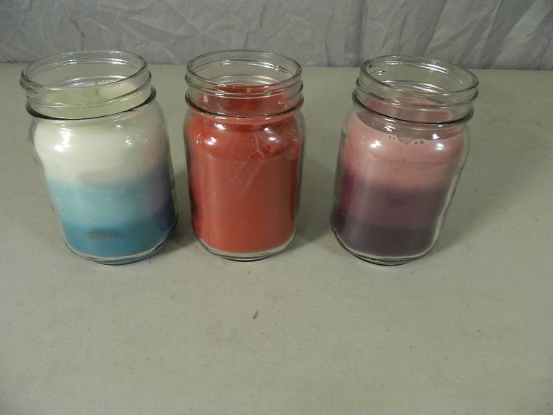lot 70 image: 3 New Mason Jar Candles