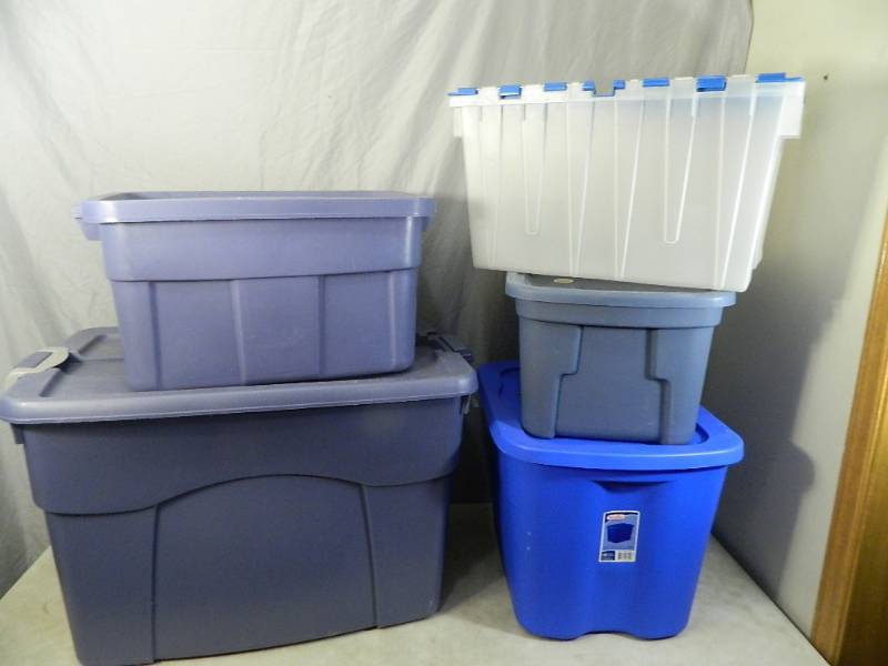 lot 150 image: 5 Totes with Lids