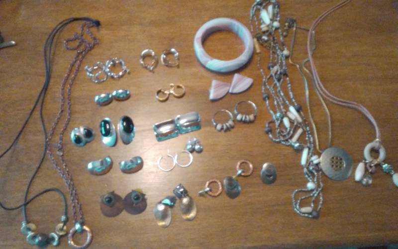 Lot Of Jewelry 5-Long Necklaces, Assorted Earrings