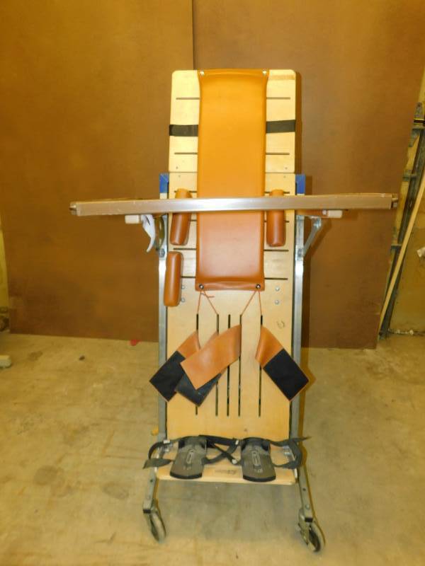 Rifton Stander On Locking Casters With Tray