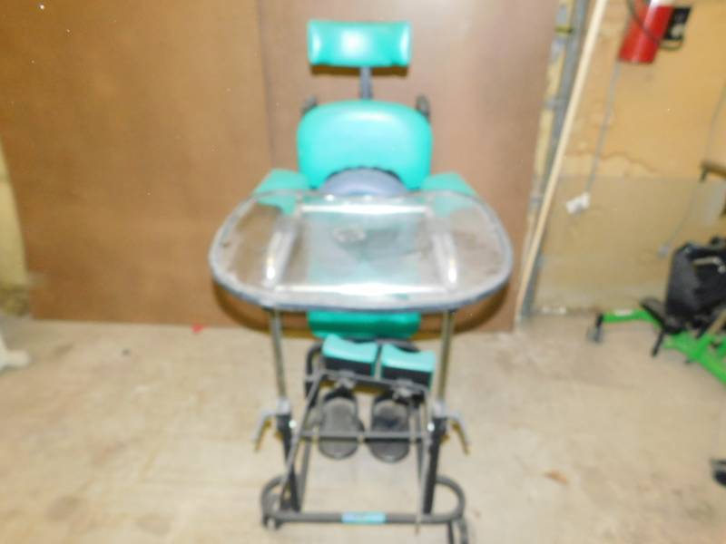 Youth Easy Stand By AMI On Locking Casters
