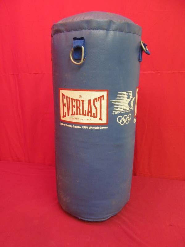 lot 47 image: Everlasting punching bag