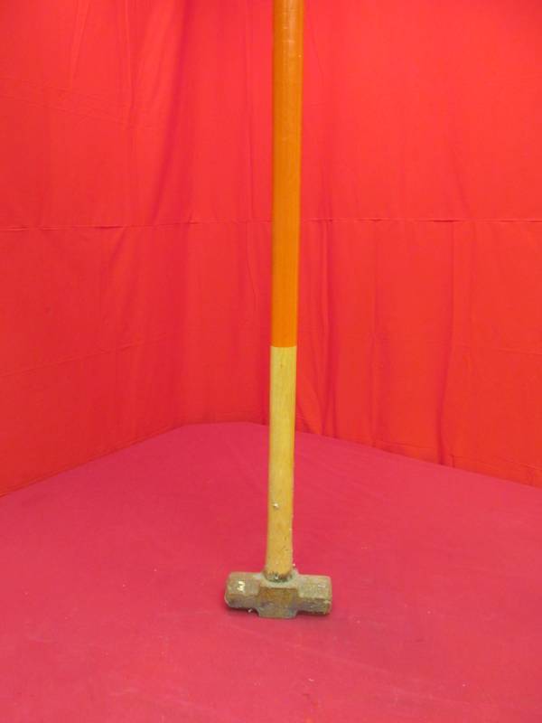lot 77 image: sledge hammer