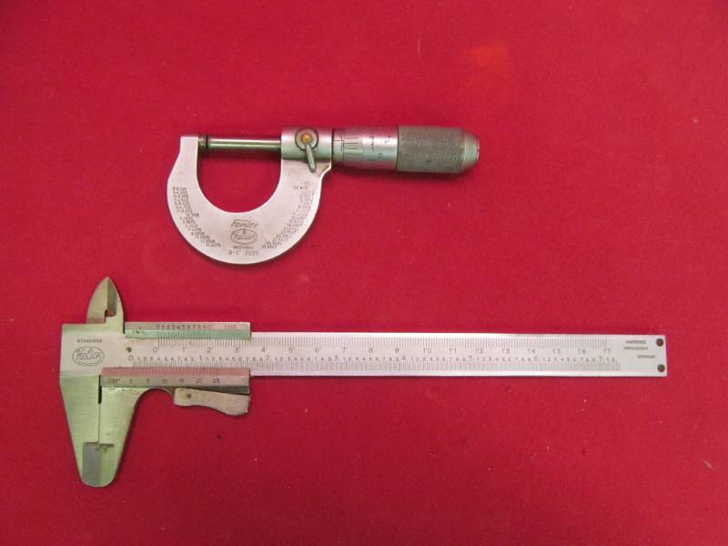 lot 88 image: Fowler Helios dial Instruments, slide indicator