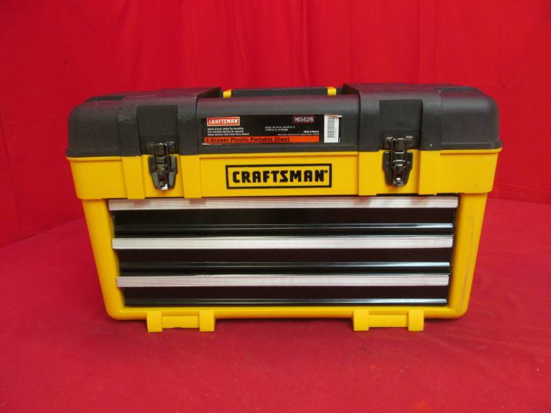 lot 97 image: Craftsman tool box, tools